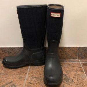 Hunter rain boots size 8